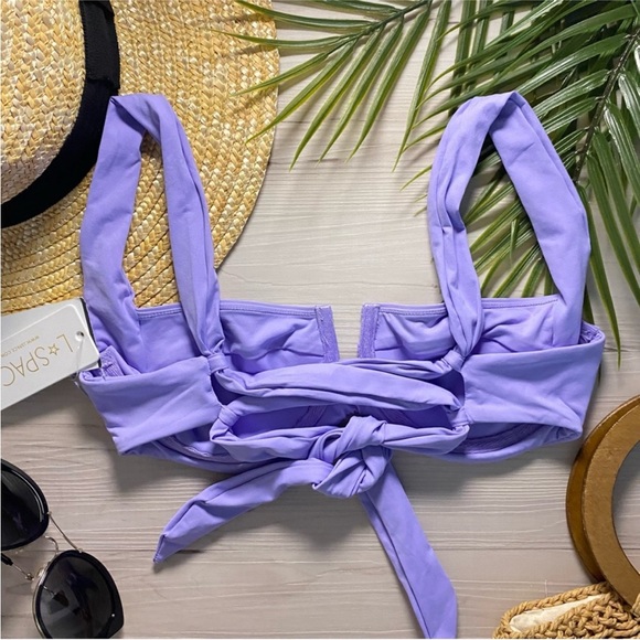 L*Space Lilac Camellia Bikini Top 👙 - Picture 6 of 10